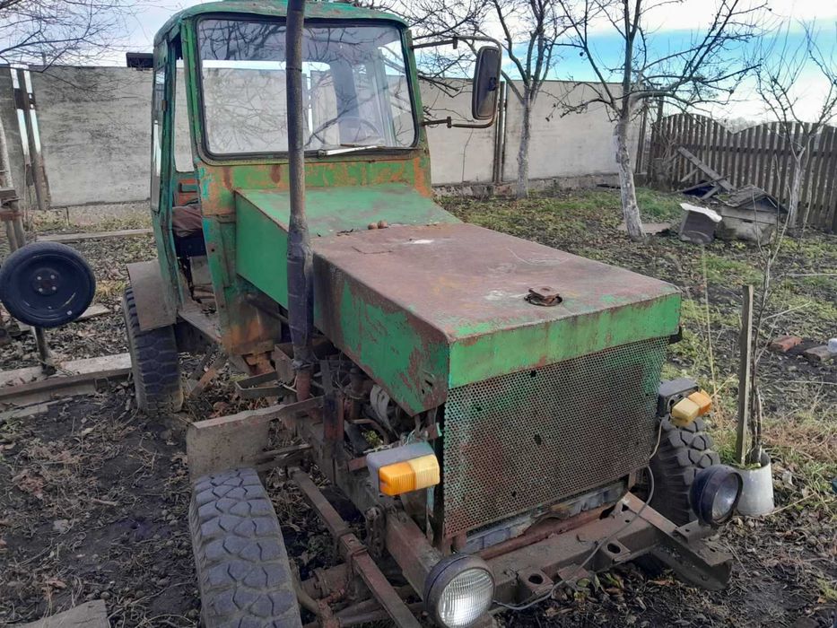 Продам 2 саморобні трактори .