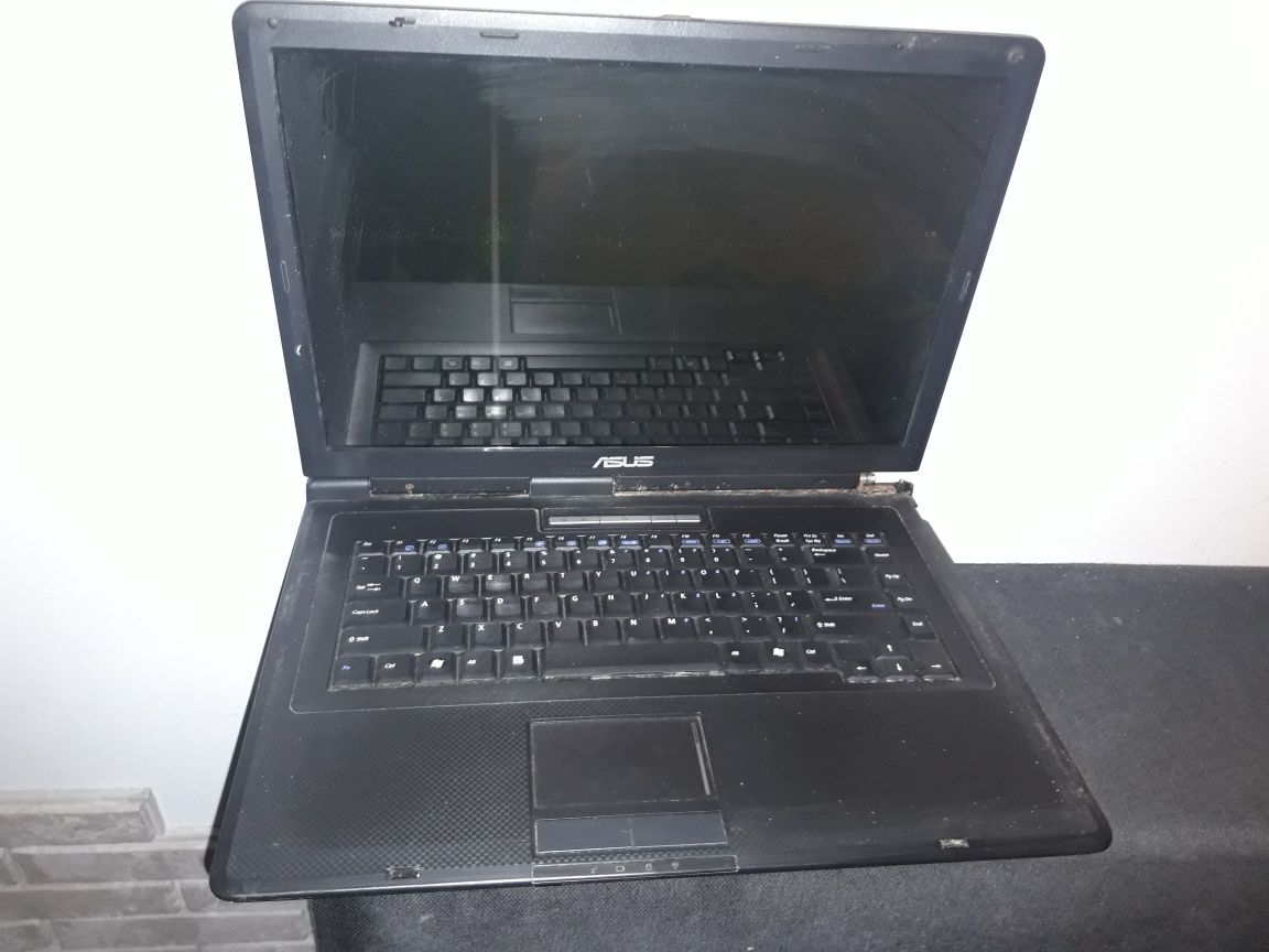Laptop Asus X58L