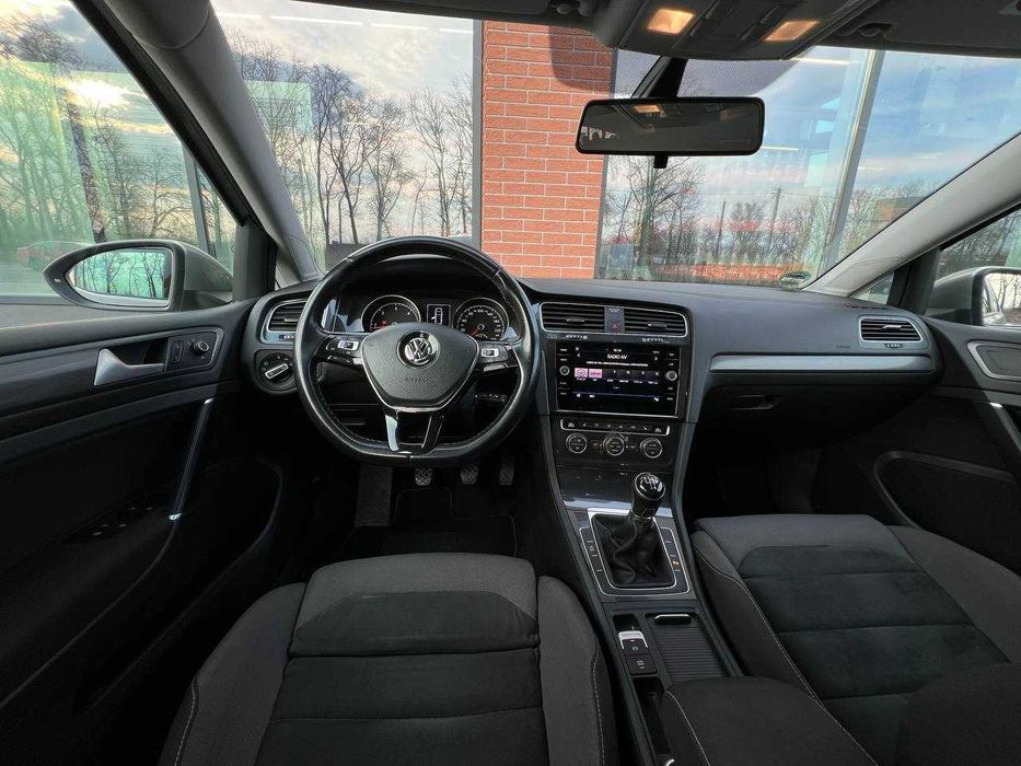 Volkswagen Golf 1.6 2019 (Розстрочка / Лізинг)