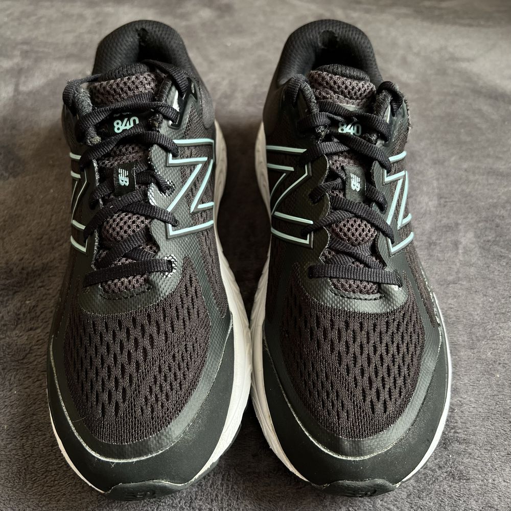 Жіночі кросівки New Balance 840. P. 40.