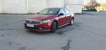 VW Passat B8 SE стан нового авто з маленькими пошкодженнями
