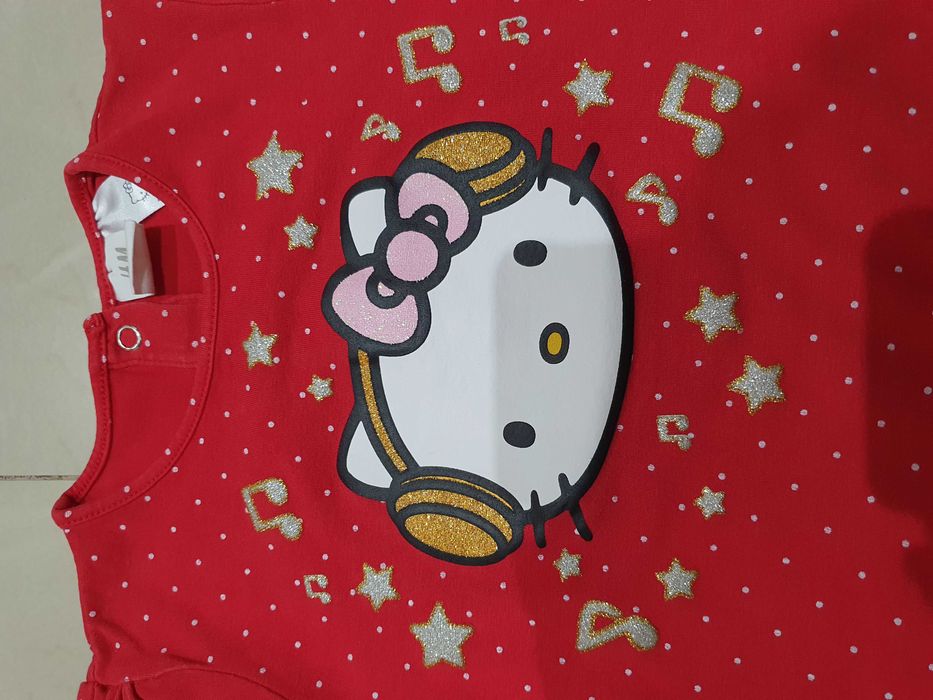 H&M Hello Kitty brokatowa bluzeczka dla dziewczynki rozmiar 92
