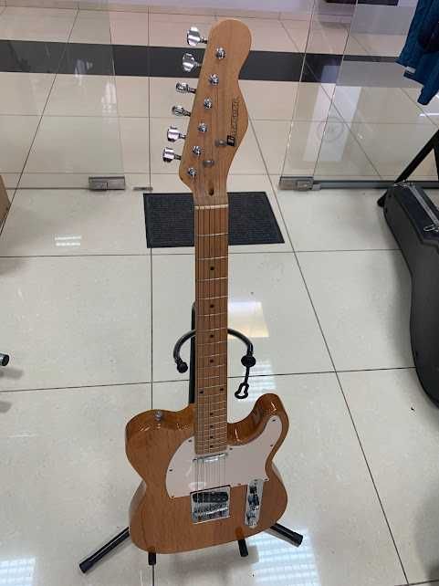 Продам електрогітару Dimavery Telecaster. В доброму стані.
