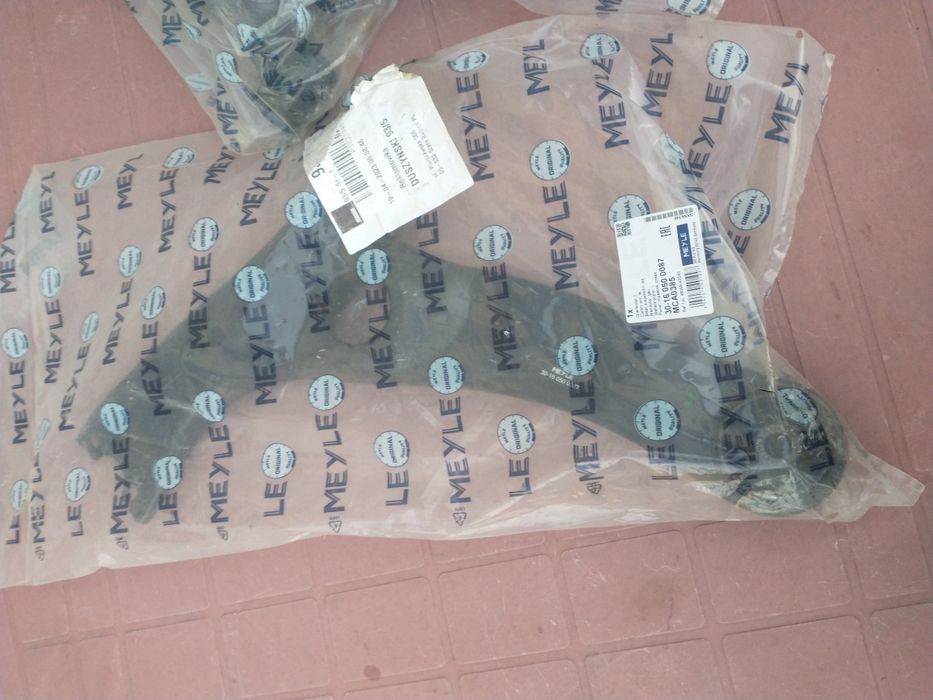 Wahacz  TOYOTA RAV4   II