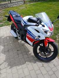 Honda CBR125R JC50