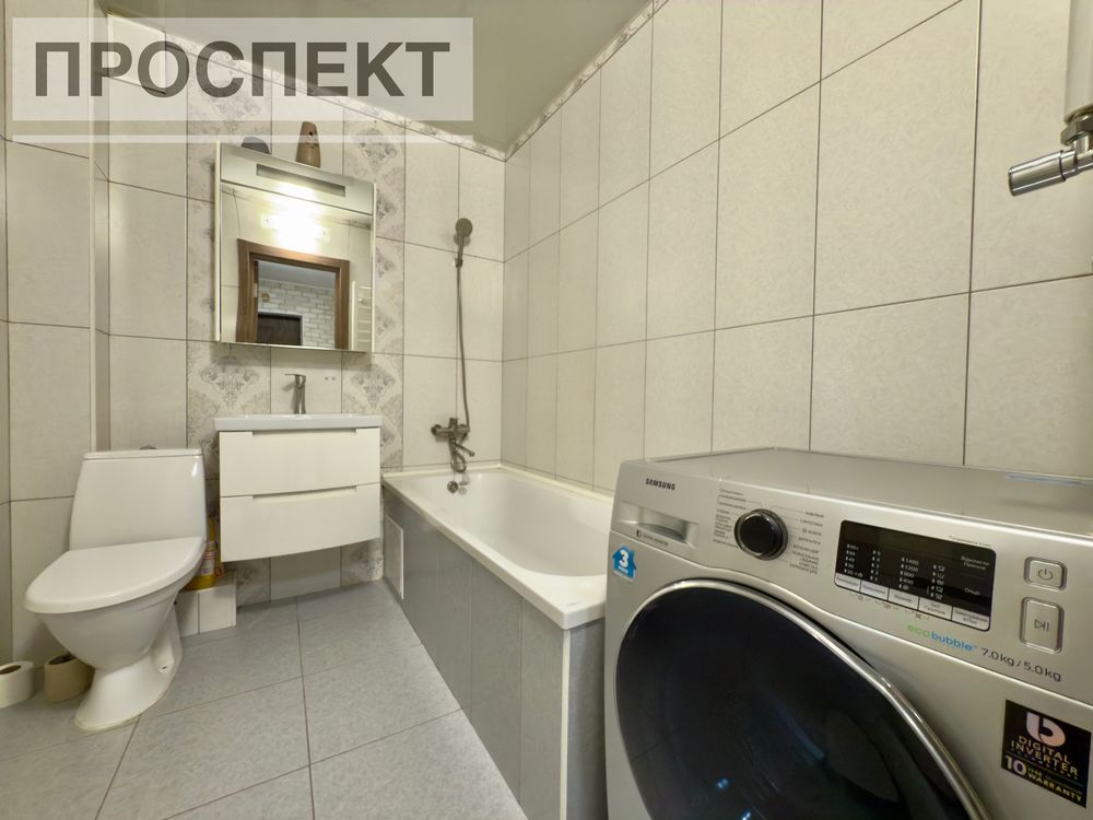 Продам 2-х кімн.квартиру 68 м2 з ремонтом пр-т Лушпи 5. ( Автономка).