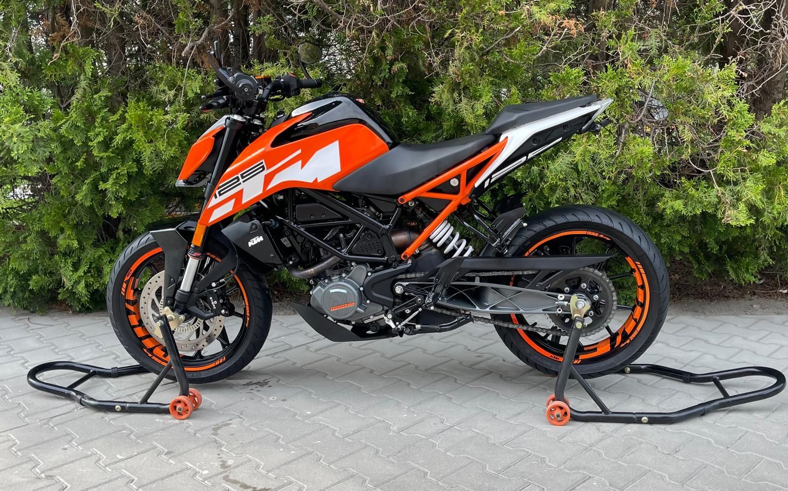 KTM Duke 125 ABS 13.000km Mega Utrzymany 2020r LED Oryginał kat.B A1