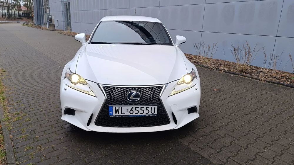 Lexus IS Salon PL, Serwis ASO, F Sport