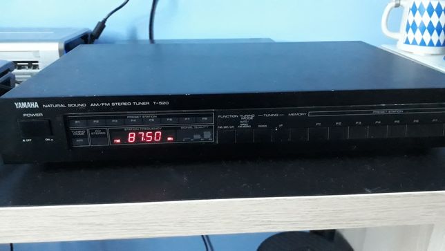 Radio Yamaha Stereo Tuner T 520