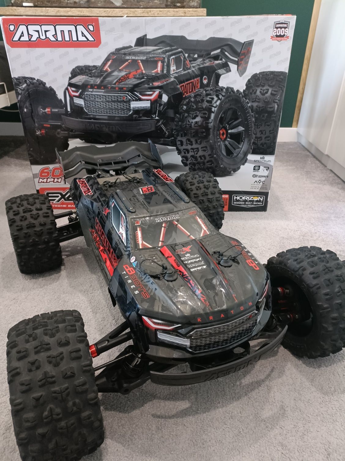 Arrma Kraton 1:5 BLX EXB 4x4 Brushless Monster Truck RTR V2