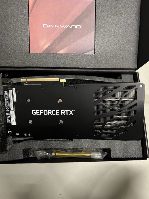 Karta graficzna Gainward GeForce RTX 3070 Phantom 8GB GDDR6