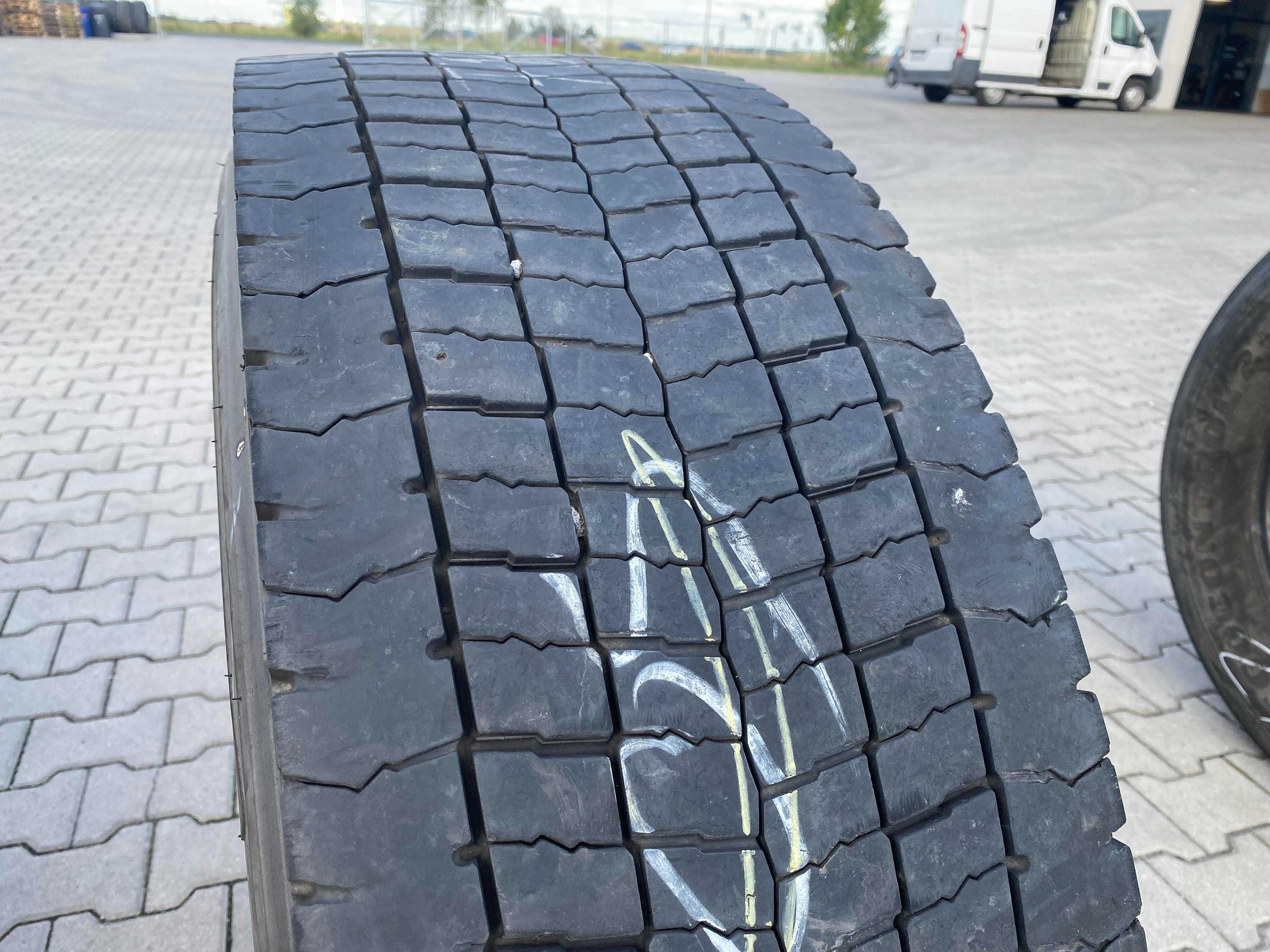 315/70R22.5 Opona PIRELLI TR:01 TRIATHLON 6-7mm Napęd TR 01