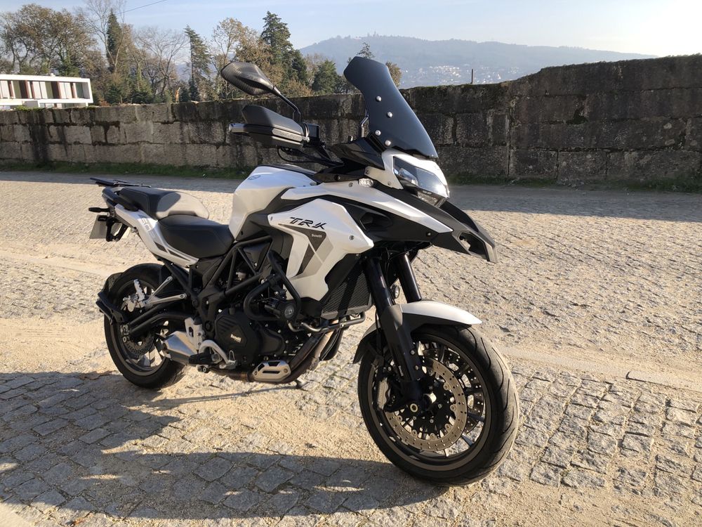 Benelli trk 502