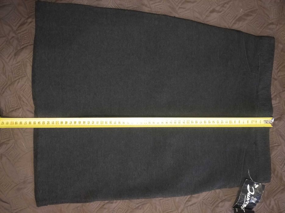 Продам нову жіночу спідницю