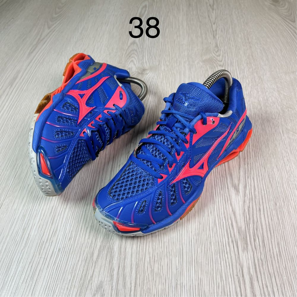 Волейбольные кроссовки Mizuno wave tornado x