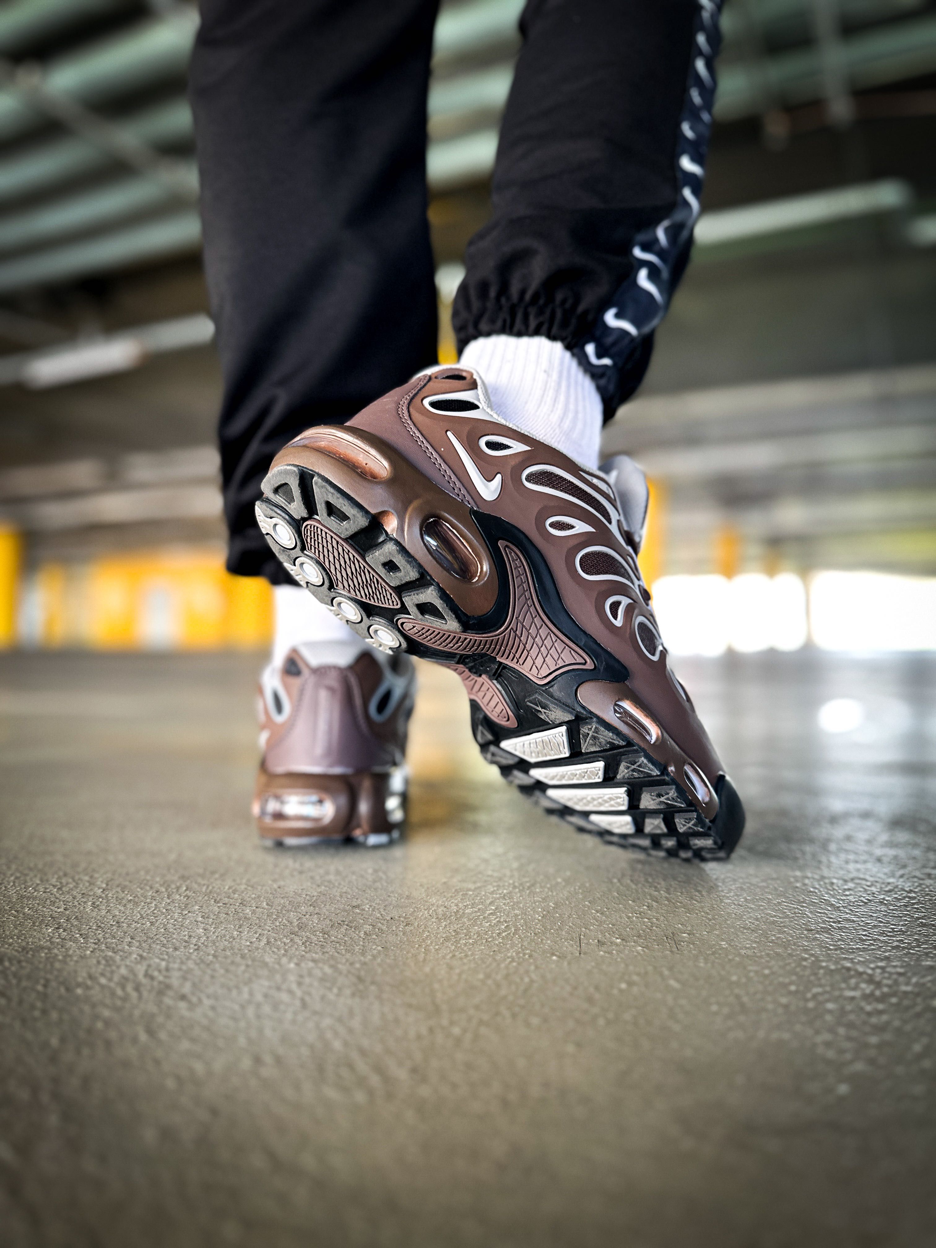 Мужские кроссовки Nike Air Max Plus Drift "Baroque Brown" 41-45