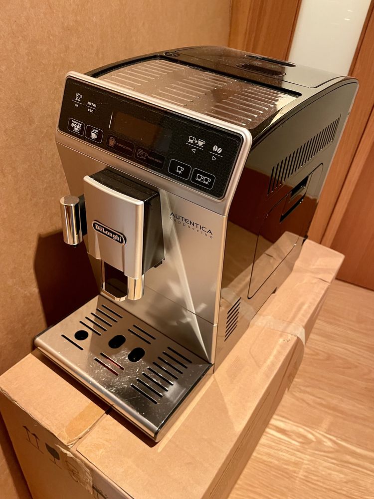 Máquina automática para café DëLonghi