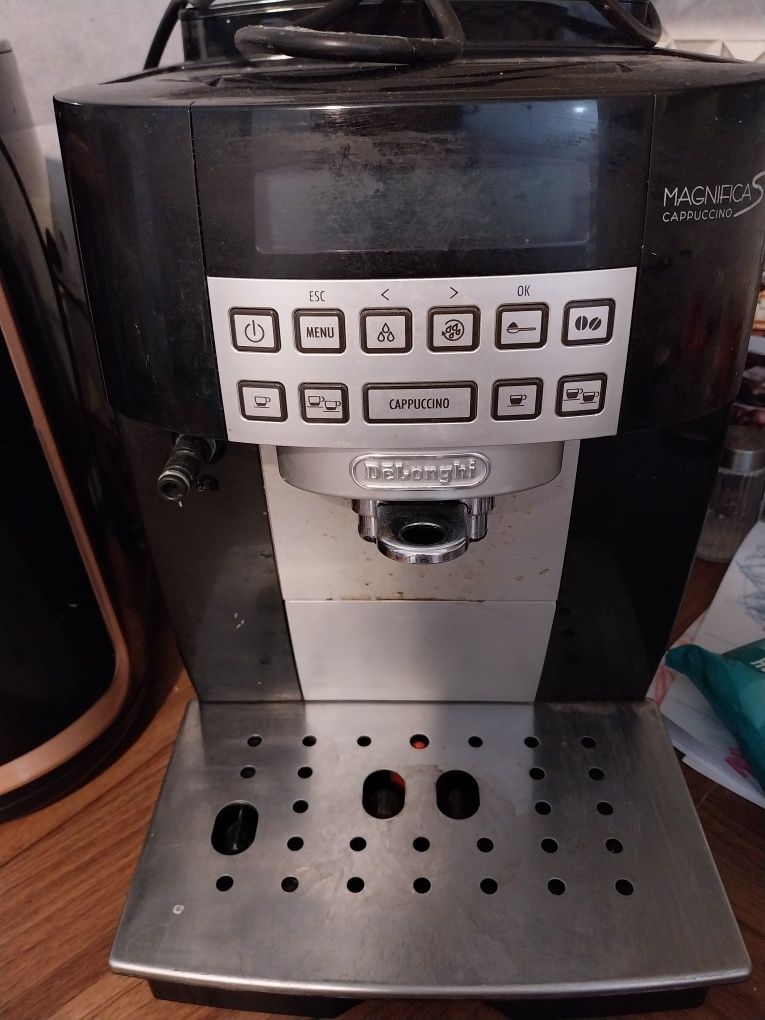 Ekspres Delonghi