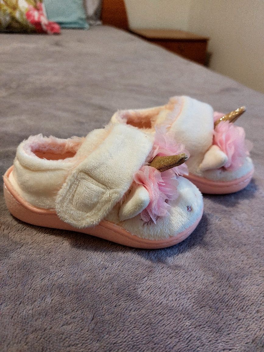 Pantufa Bebê Unicórnio Primark n.21