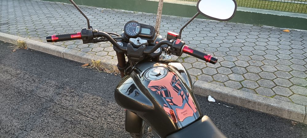 Keeway RKV 125 Poucos kms