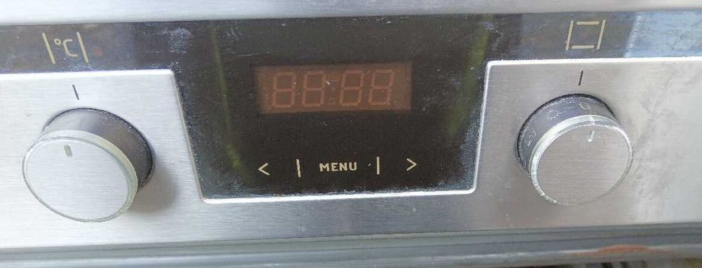 Piekarnik elektryczny do zabudowy AMICA EBI8562