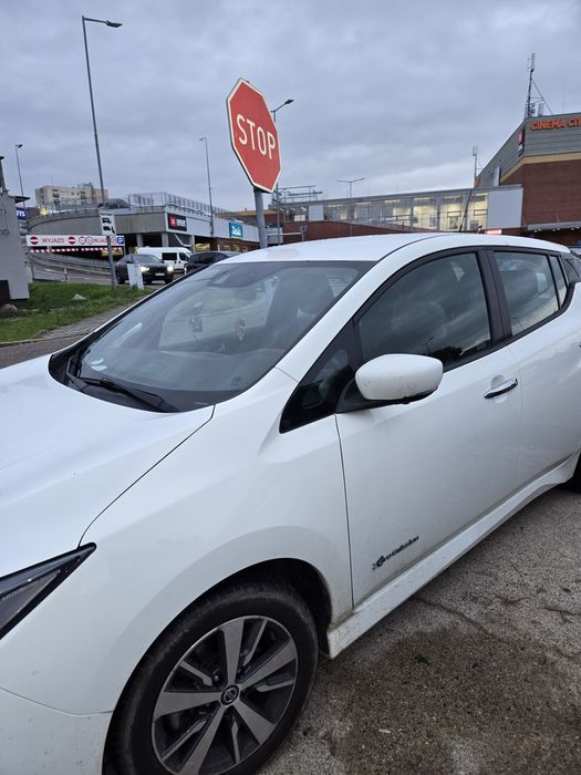 Tanio z VAT 23 % Sprzedam samochód Nissan Leaf r. 2019