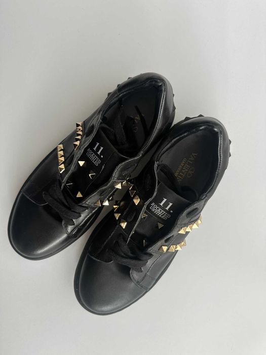 Valentino sneakersy rock stud 39
