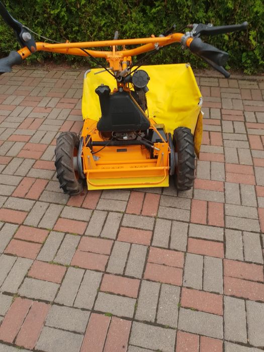 Kosiarka karczownica firmy AS  28/4