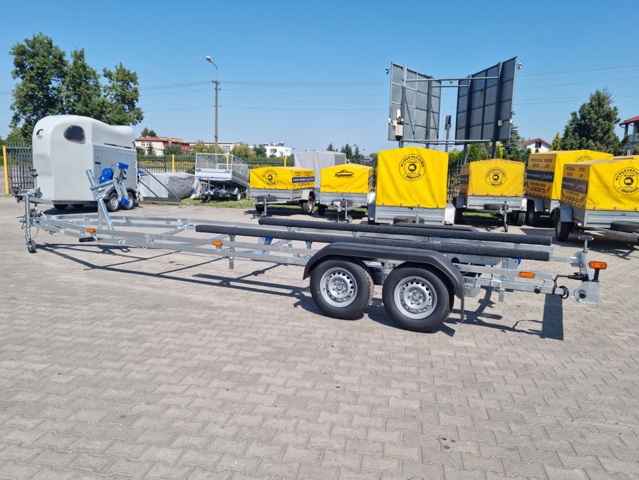 Przyczepa podłodziowa dwuosiowa  Dmc do 2700 dł 880 cm PRODUCENT