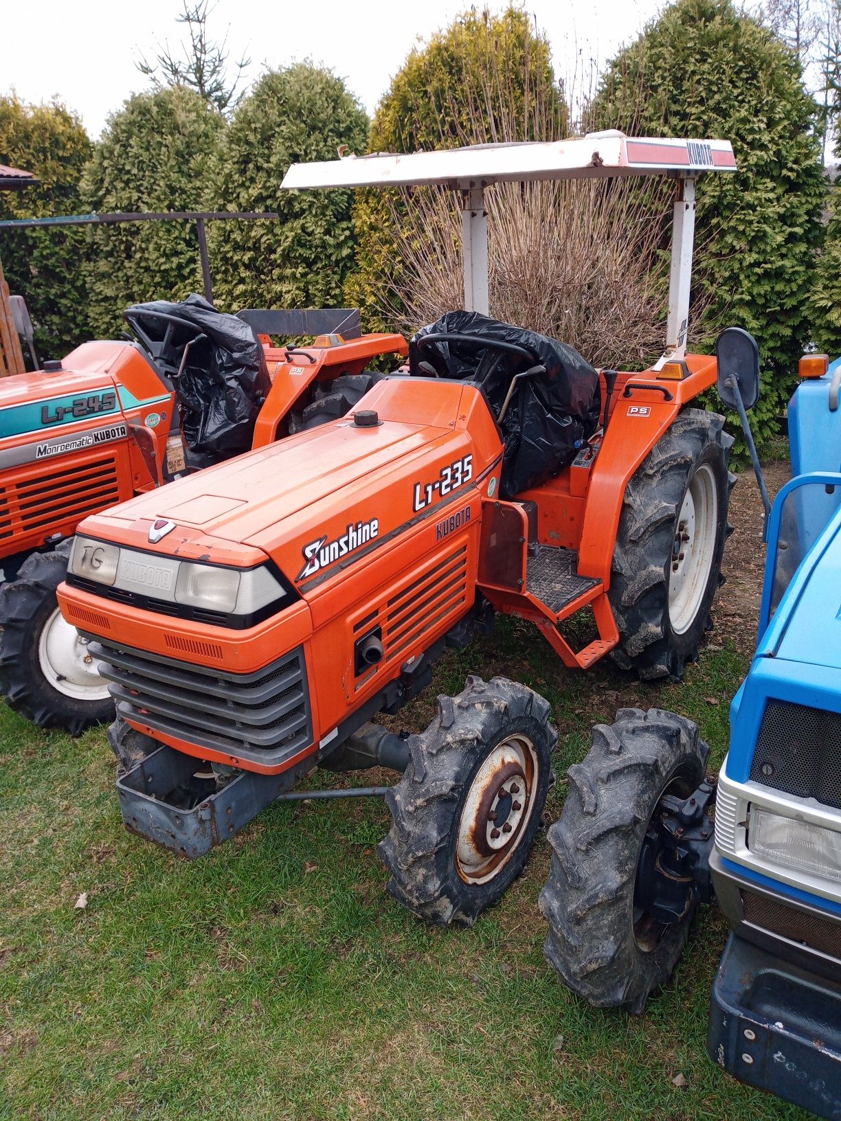 Yanmar FX235 4x4 traktorek Wspomaganie Orginal cena Brutto FVAT Kubota