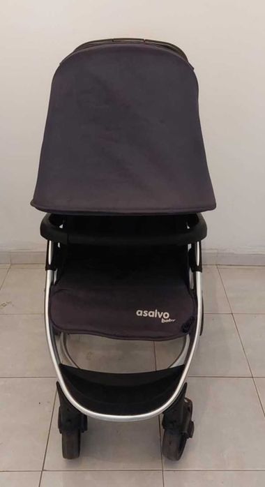 Vende-se Carrinho de Bebé