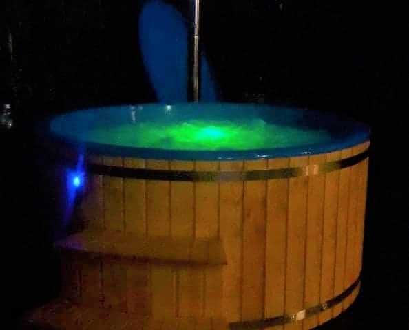 Balia ogrodowa jacuzzi LED, hydromasaż, napowietrzanie, pokrywa termo
