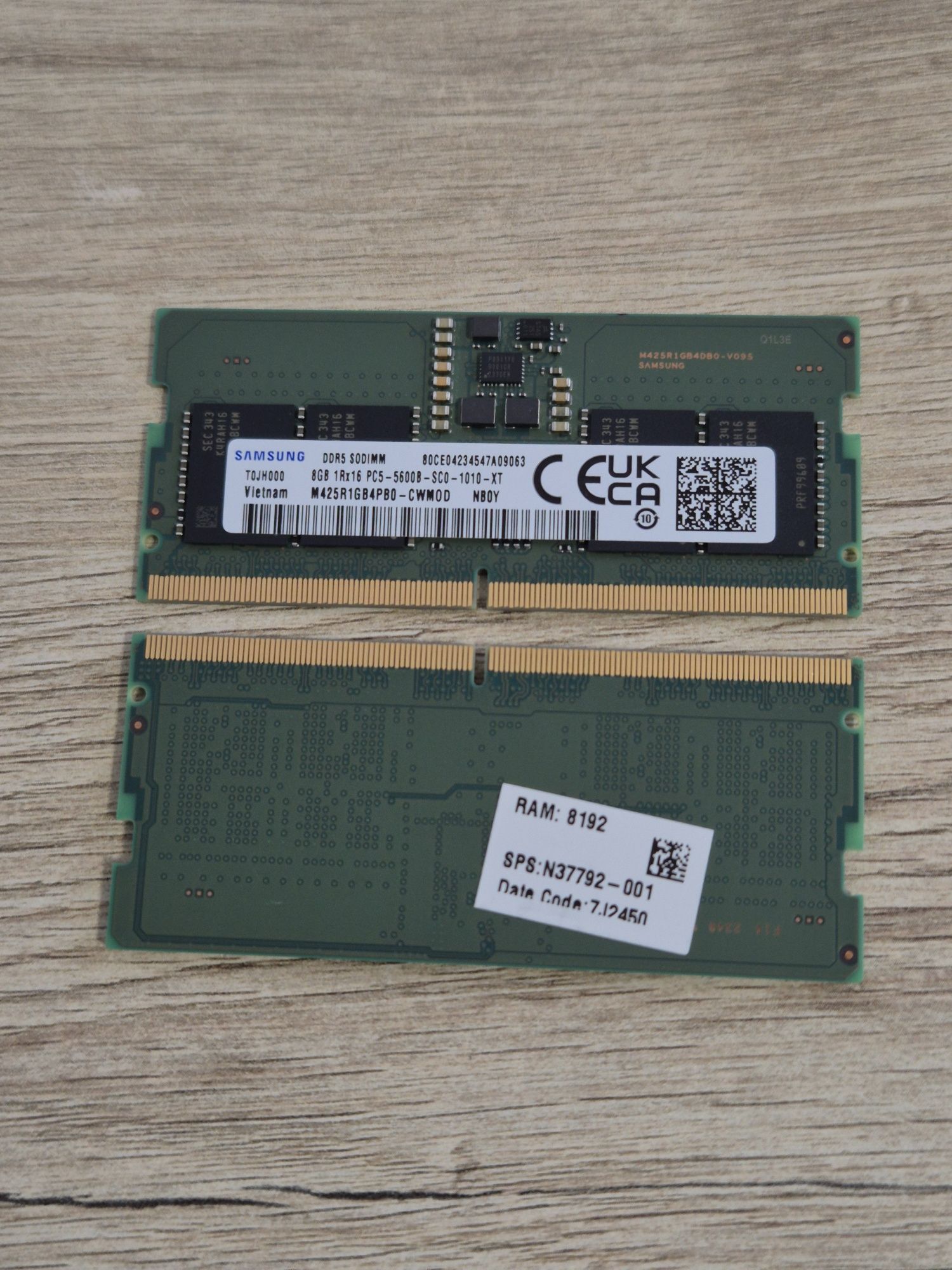 Оперативна пам'ять DDR5 8 gb x2