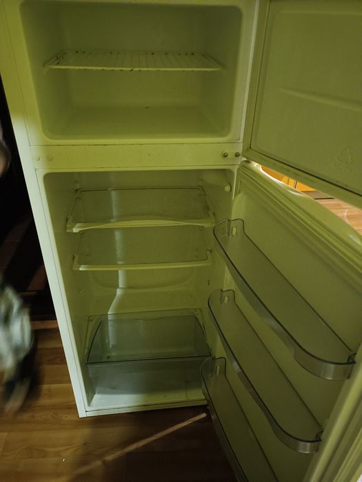 Холодильник Snaige