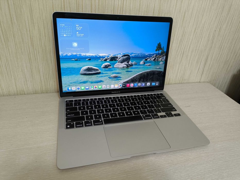 MacBook Air 13.3" M1 2020 8/256 Silver