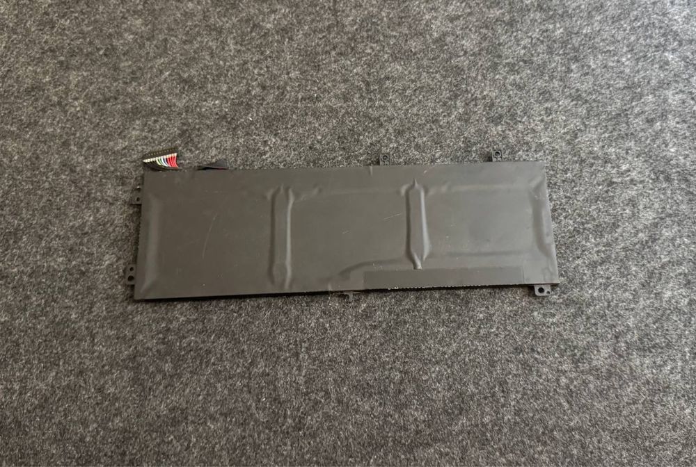 Батарея RRCGW  Dell XPS 9550 9560 9570 Precision 5510 5520 5530