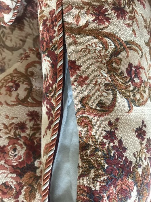 Подушки  диванные декоративные