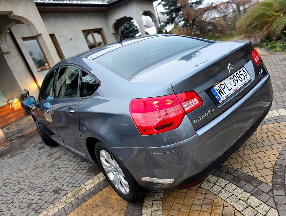 Citroën C5 ZAREJESTROWANY 1.8 125km klima navi Xenon
