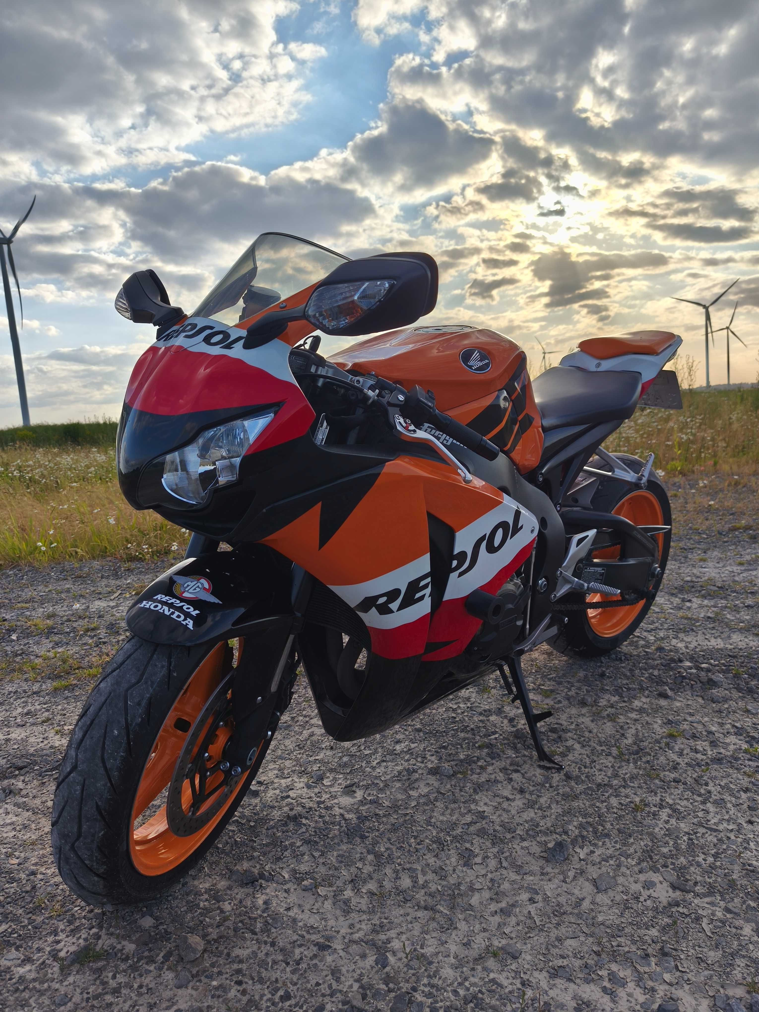 Honda CBR 1000RR sc59. SC Project, Carbon. Bez wkładu.