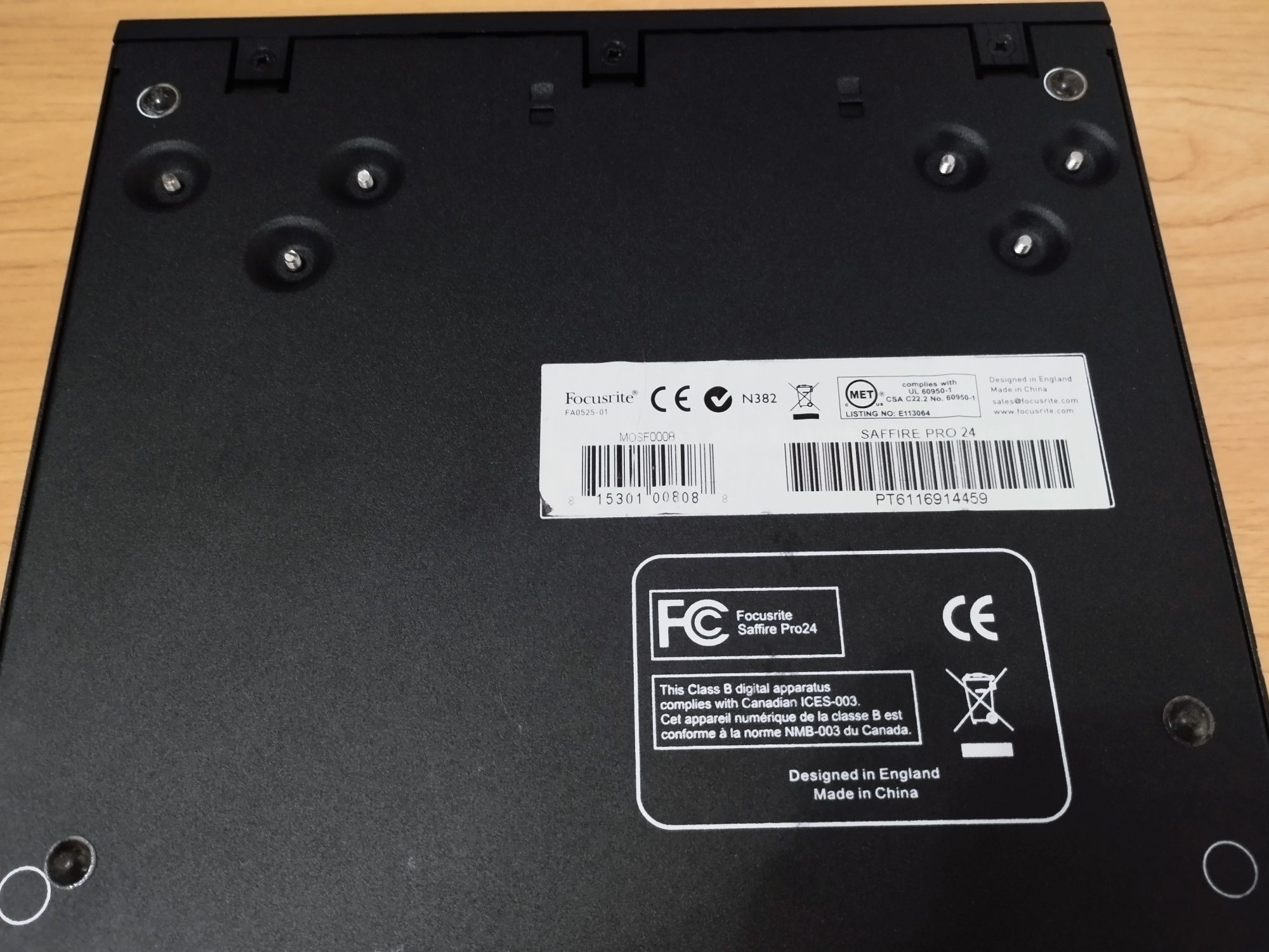 Placa de som focusrite saffire pro 24