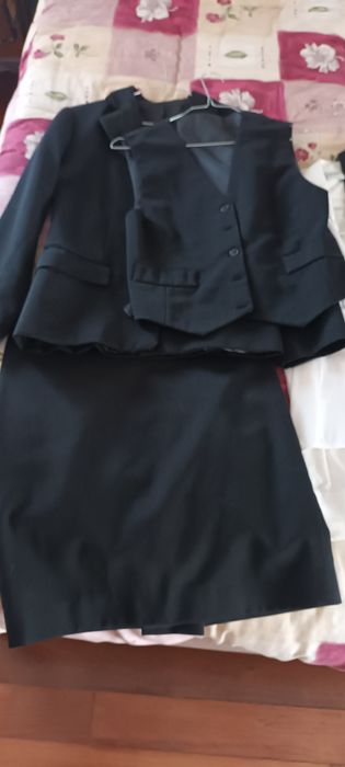 Traje académico feminino Coimbra tamanho 32