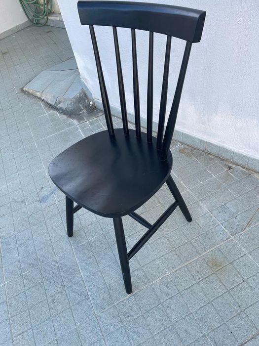 Cadeiras em madeira, lote de 2 unidades