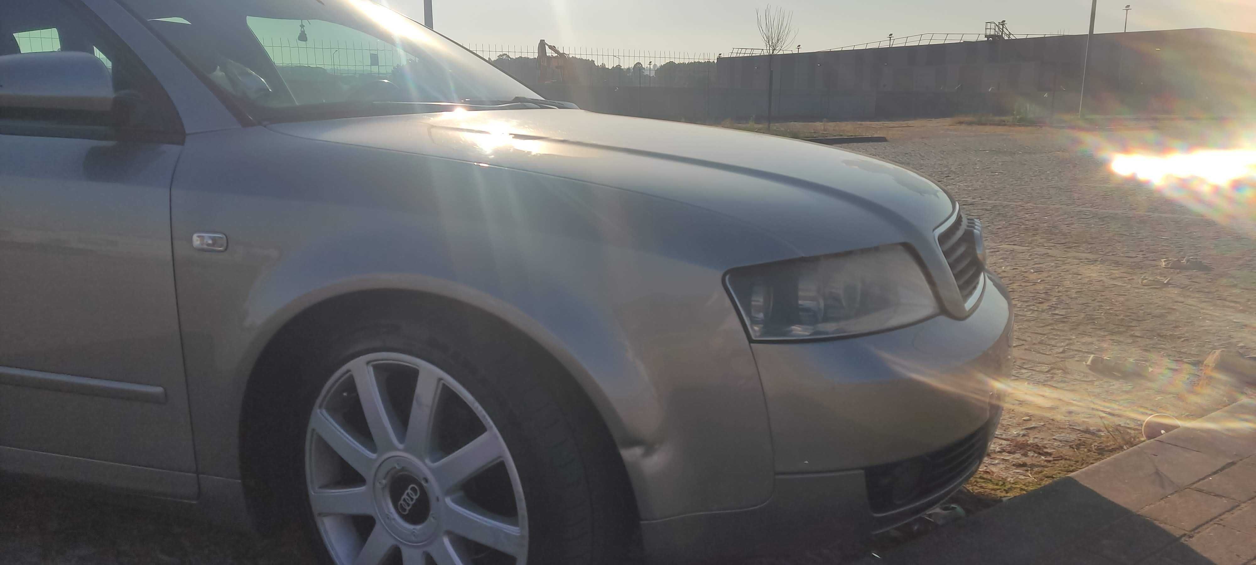 Audi A4 1.9 TDI 130 CV Sline