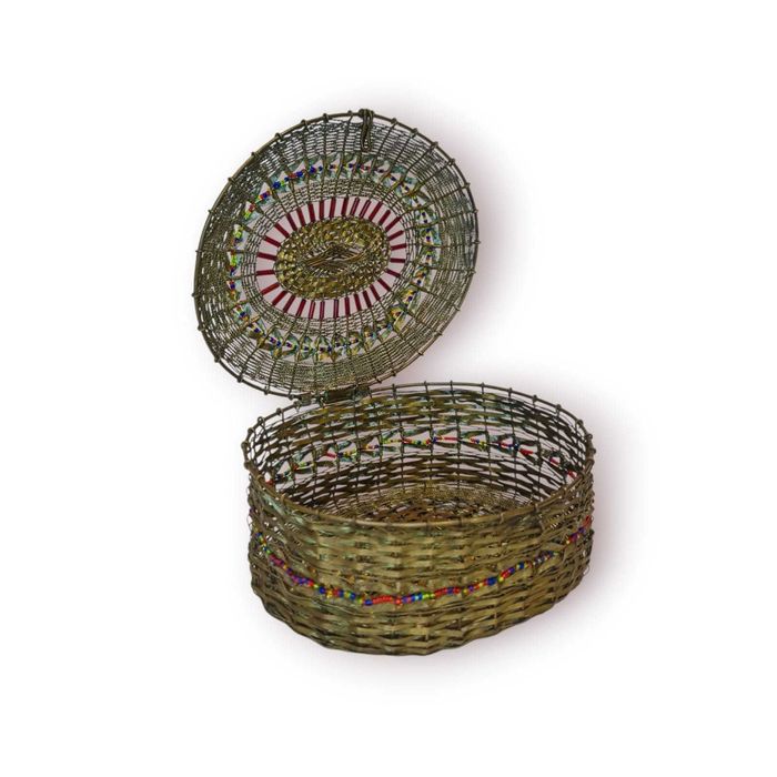 Caixa Artesanal Metal Entrançado com Missangas Coloridas