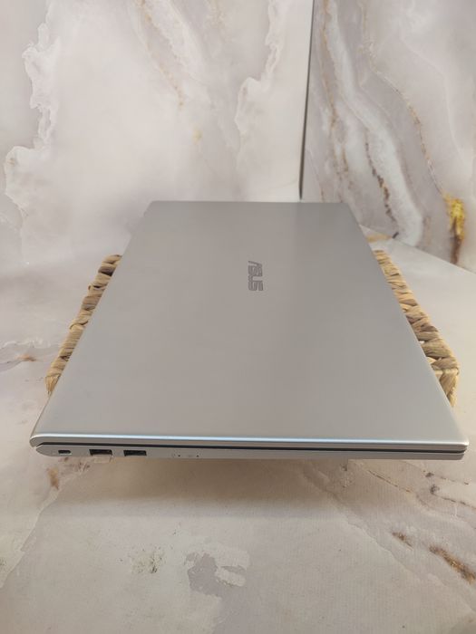 Ноутбук 17' Asus VivoBook X712E