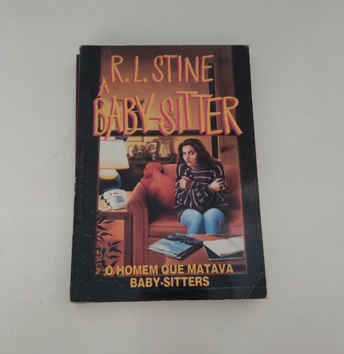 livro A baby-sitter de R. l. Stine volume 1