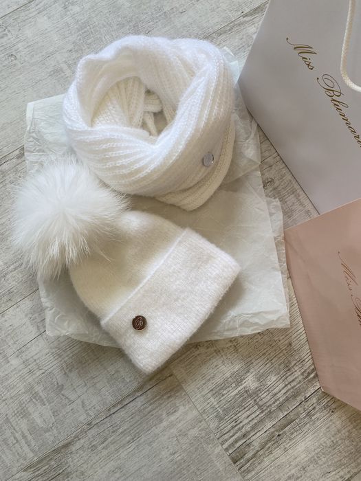 Шикарный зимние и демисезонный комплекты шапка и шарф blumarine Италия