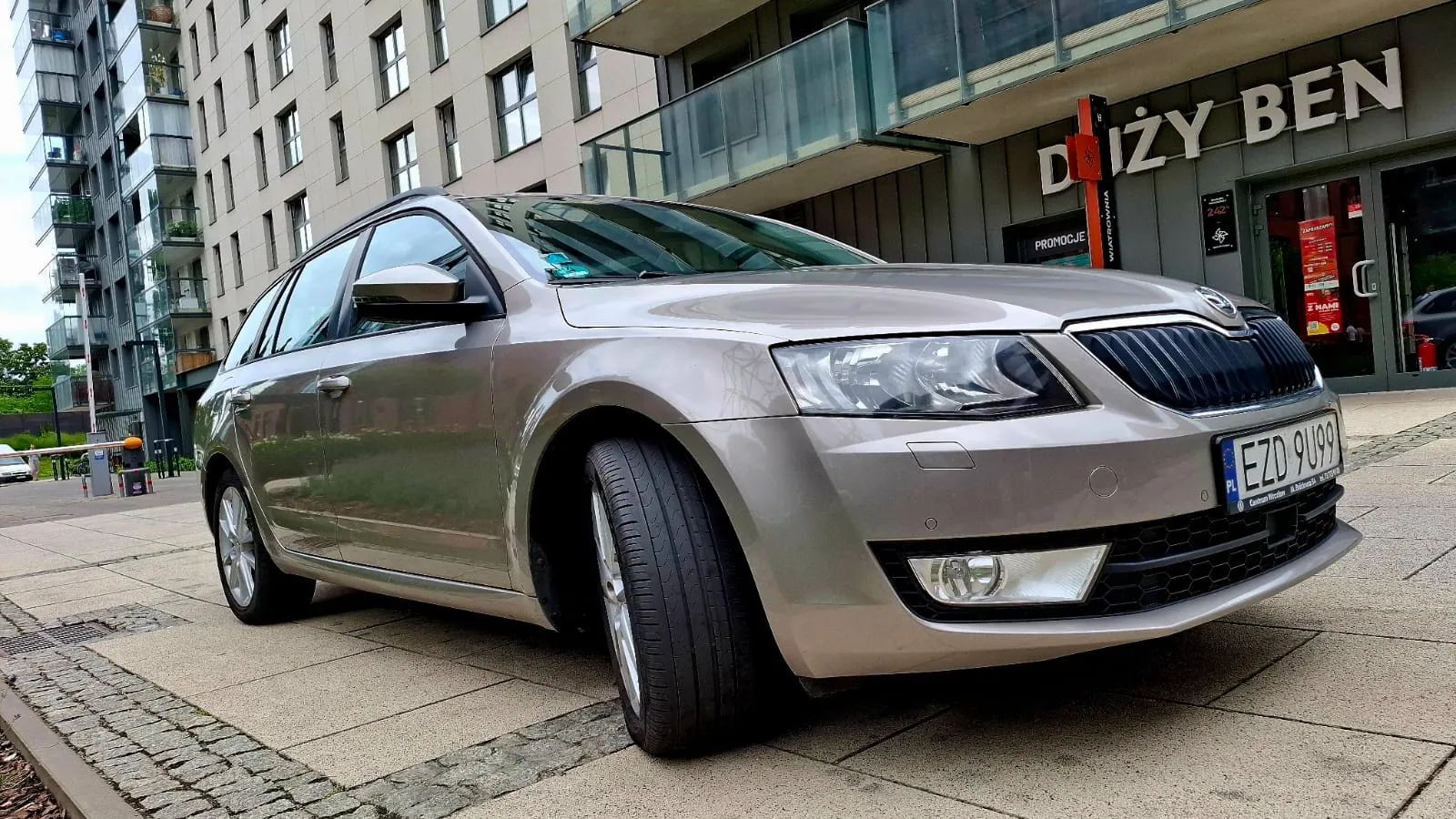 Skoda Octavia Octavia 1.6 TDI DSG Keyless