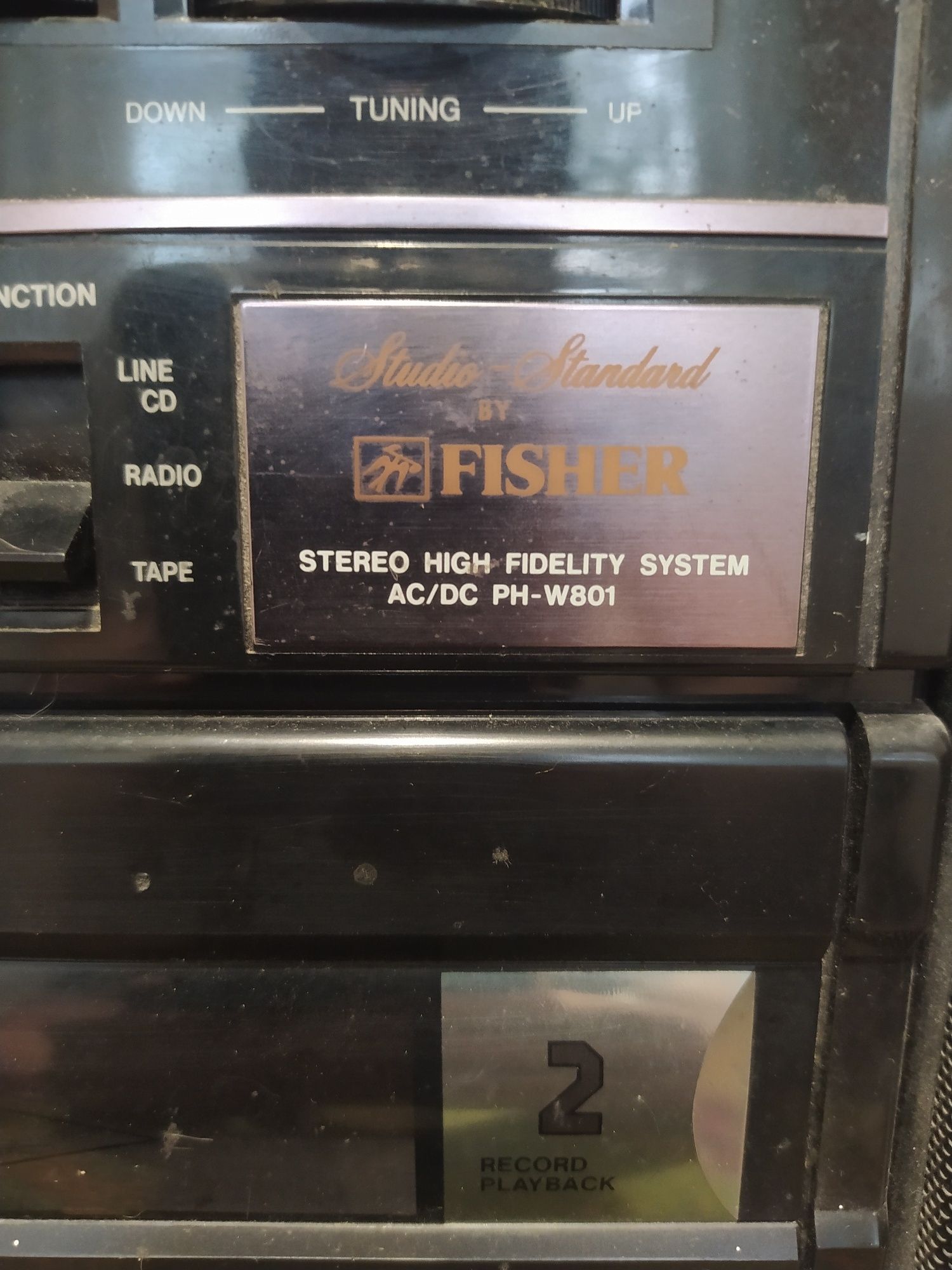 Продам магнитофон fisher