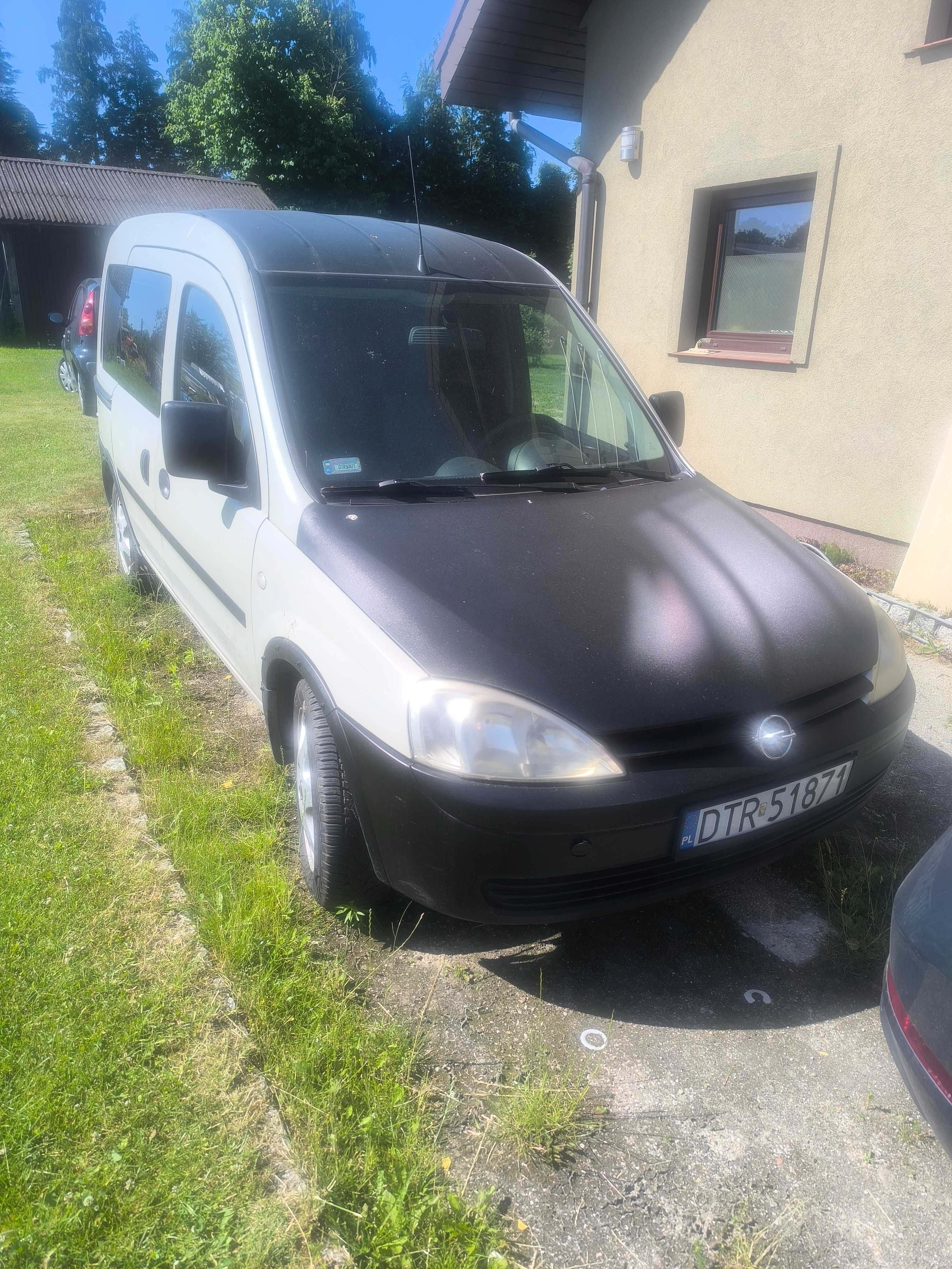 Opel Combo 1.3 CDTI uszkodzony silnik